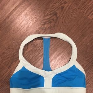 Blue lululemon sports bra